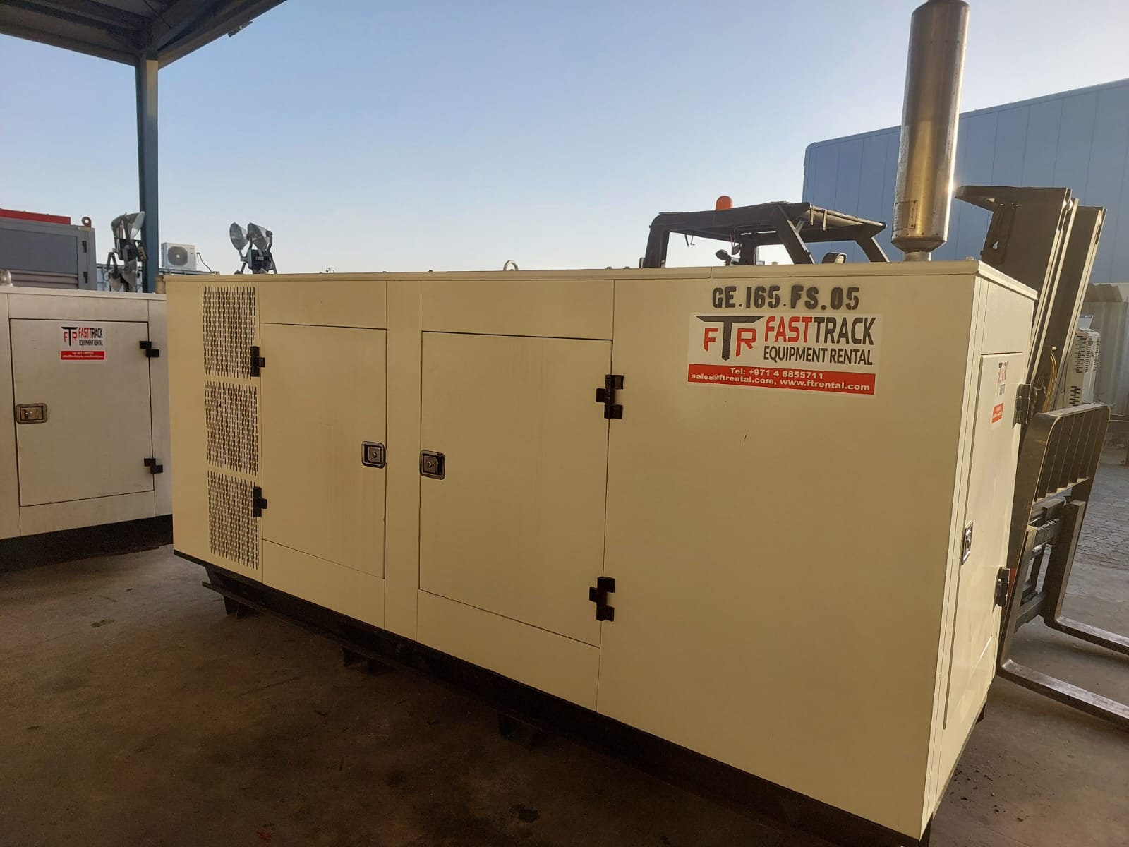 Portable generators for construction sites from fast track equipment rental company 